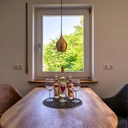 Apartman In Sterne Sehen Aus Dem Bett - 6 -